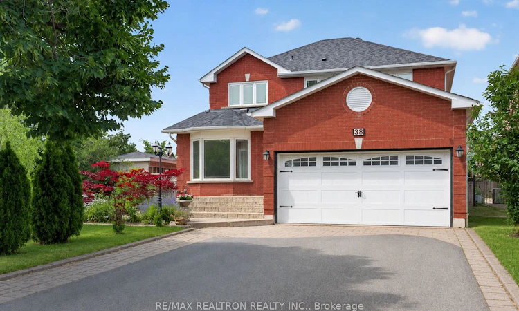 38 Zucchet Court