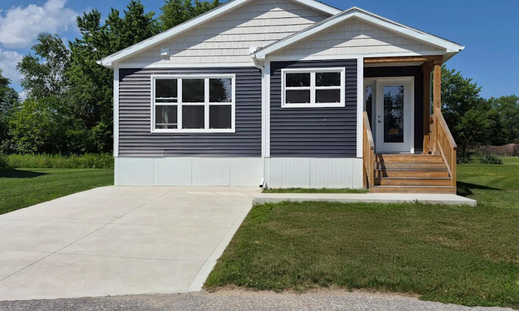 16 Briarwood Place