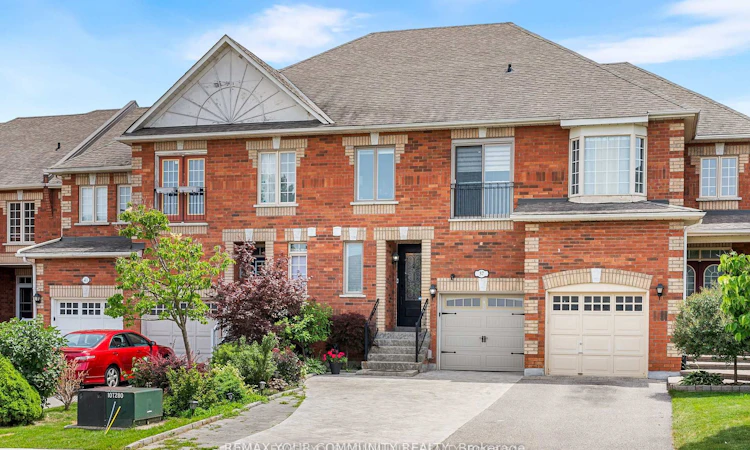 37 Copperstone Crescent