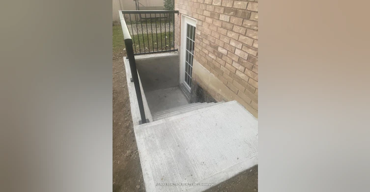 Bsmt-42 Israel Zilber Drive, Vaughan, ON, L6A 0H1 - 9