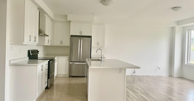 19 Casserley Crescent, New Tecumseth, ON, L0G 1W0 - 6