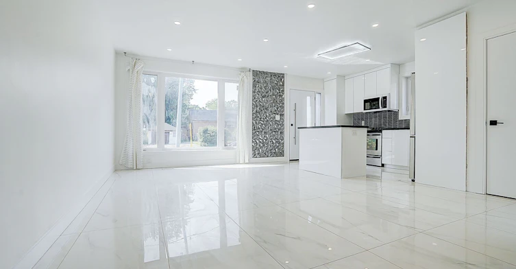 326 Mcconvey Drive, Richmond Hill, ON, L4C 3K3 - 3