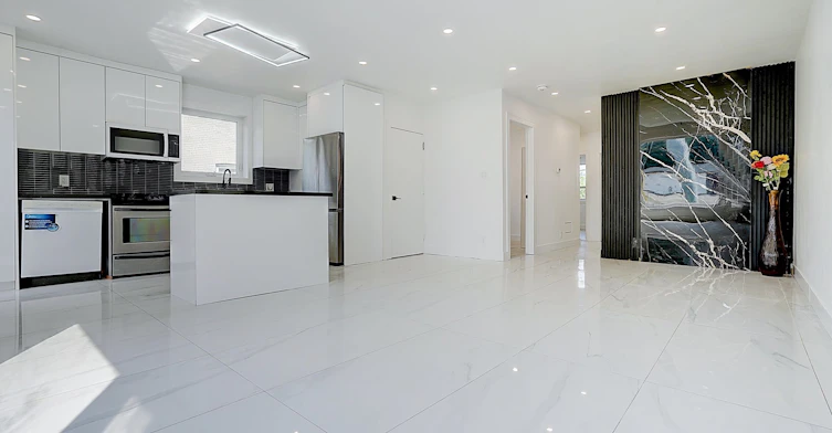 326 Mcconvey Drive, Richmond Hill, ON, L4C 3K3 - 4
