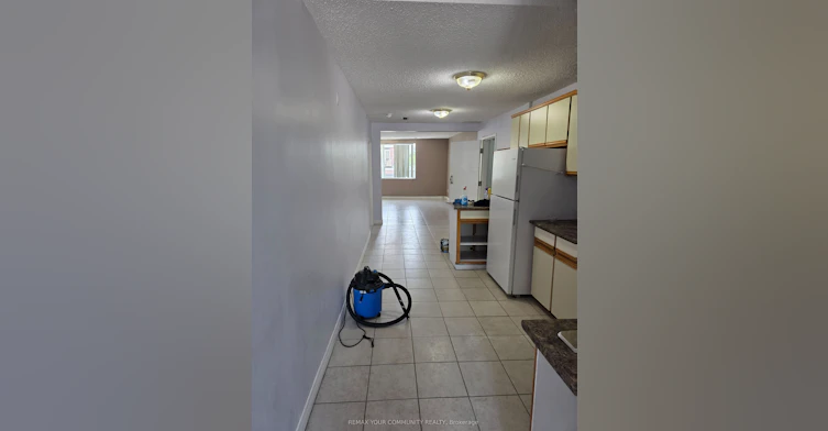 1-10088 Yonge Street, Richmond Hill, ON, L4C 1T8 - 3
