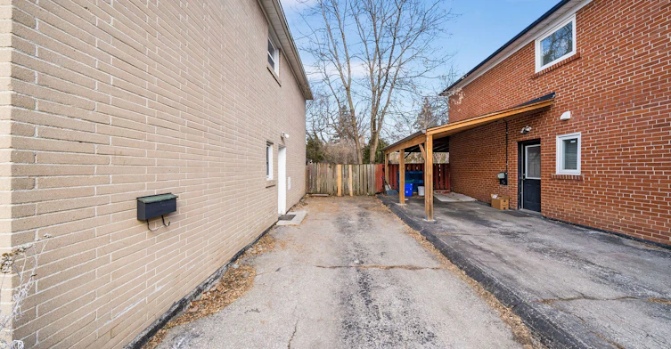 Basement-217 Altamira Road, Richmond Hill, ON, L4C 4C9 - 2