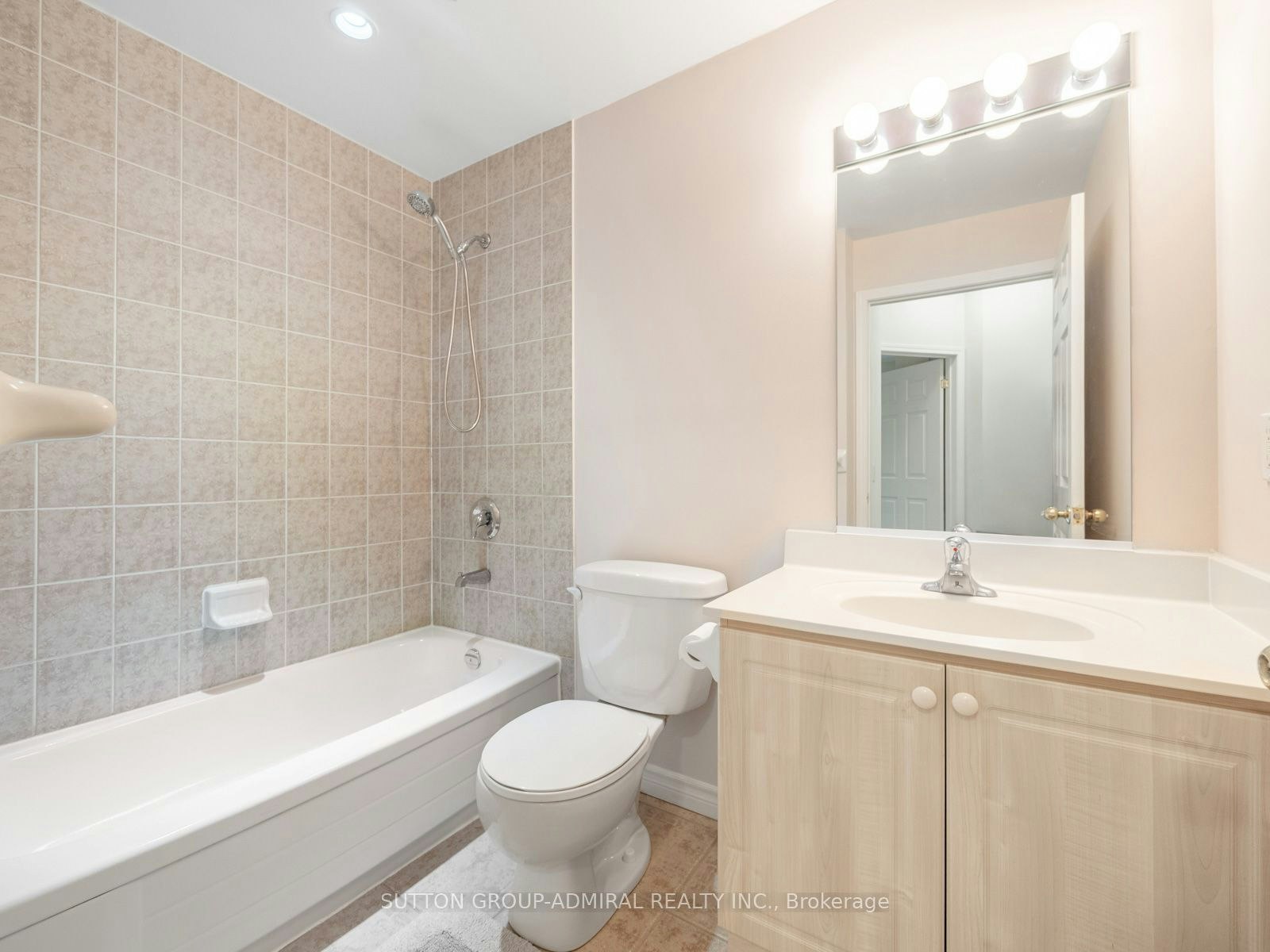 215-1 Maison Parc Court, Vaughan, ON, L4J 9K1 - 15