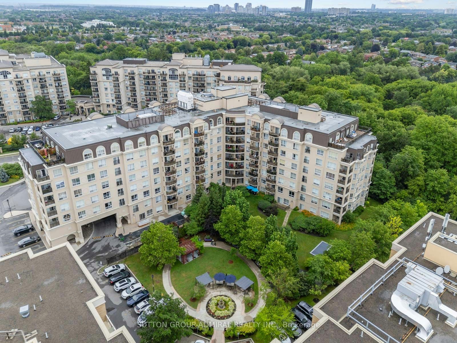 215-1 Maison Parc Court, Vaughan, ON, L4J 9K1 - 28