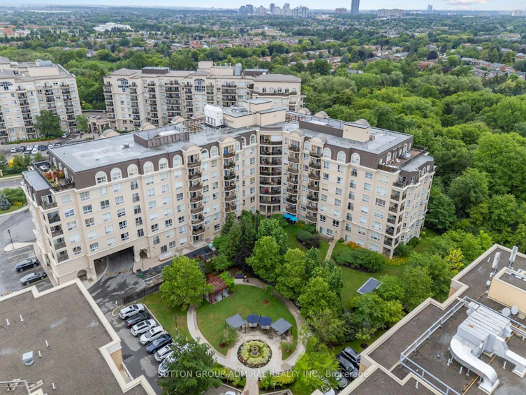215-1 Maison Parc Court, Vaughan, ON, L4J 9K1 - 28