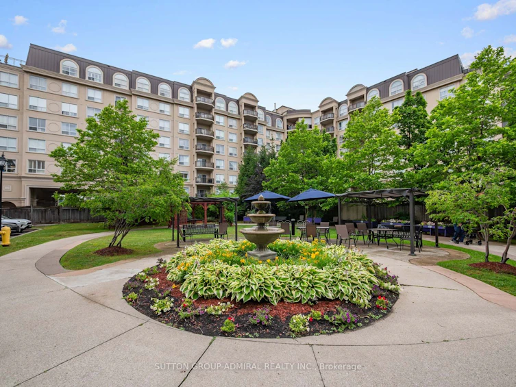 215-1 Maison Parc Court, Vaughan, ON, L4J 9K1 - 21