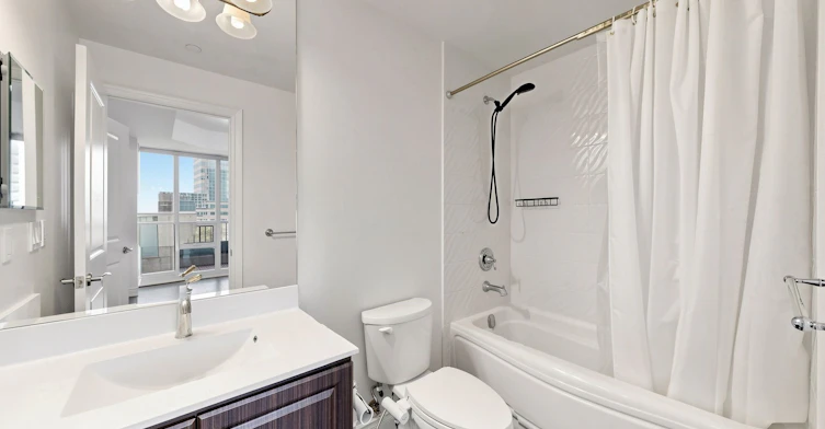 515-89 South Town Centre Boulevard, Markham, ON, L6G 0E8 - 27