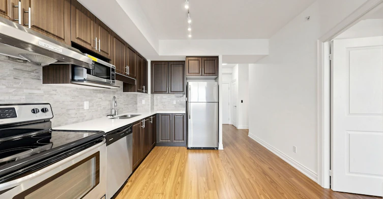 515-89 South Town Centre Boulevard, Markham, ON, L6G 0E8 - 19