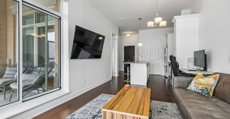 309-15277 Yonge Street, Aurora, ON, L4G 1N6 - 4