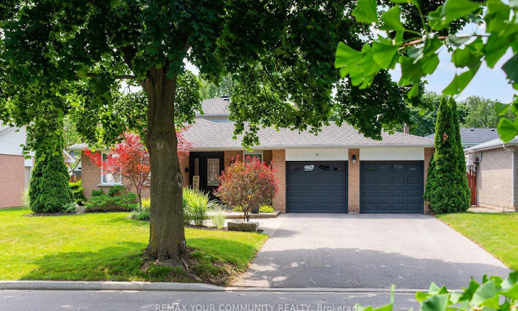 35 John Dexter Place