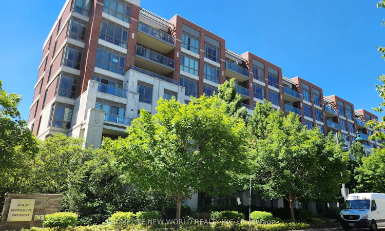 507-39 Upper Duke Crescent