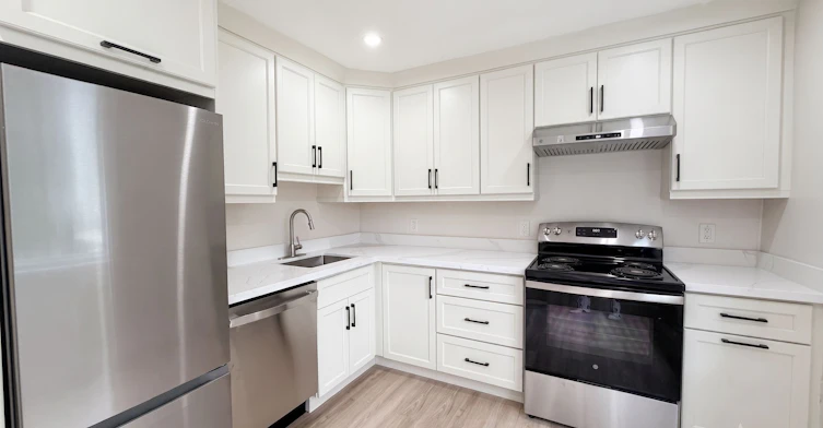 2-159 Richmond Street, Richmond Hill, ON, L4C 3Y7 - 7