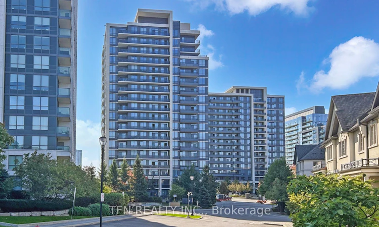 307-75 North Park Road S