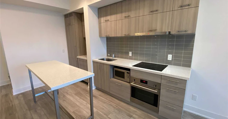 807-180 Enterprise Boulevard, Markham, ON, L6G 0G4 - 3