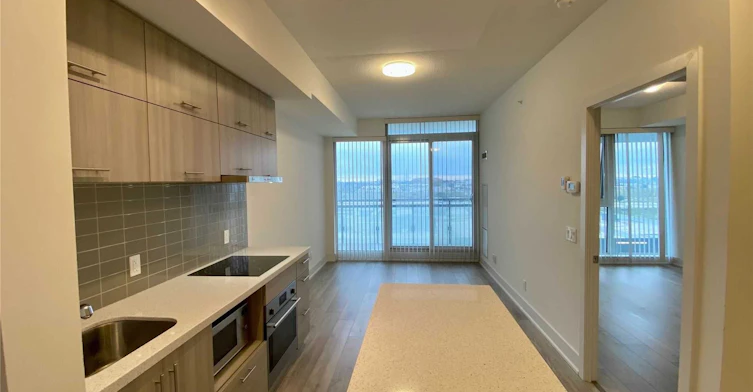 807-180 Enterprise Boulevard, Markham, ON, L6G 0G4 - 4