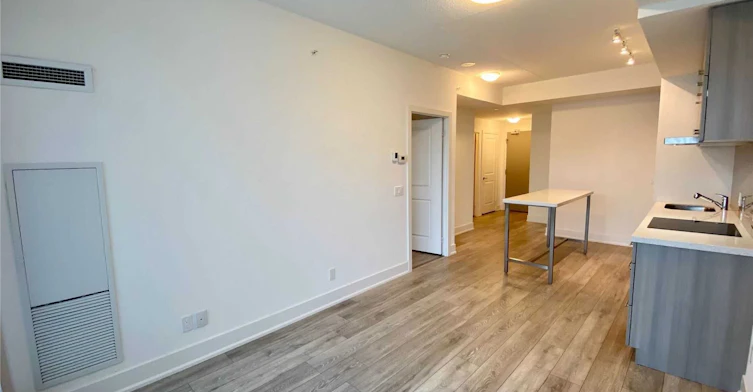 807-180 Enterprise Boulevard, Markham, ON, L6G 0G4 - 6