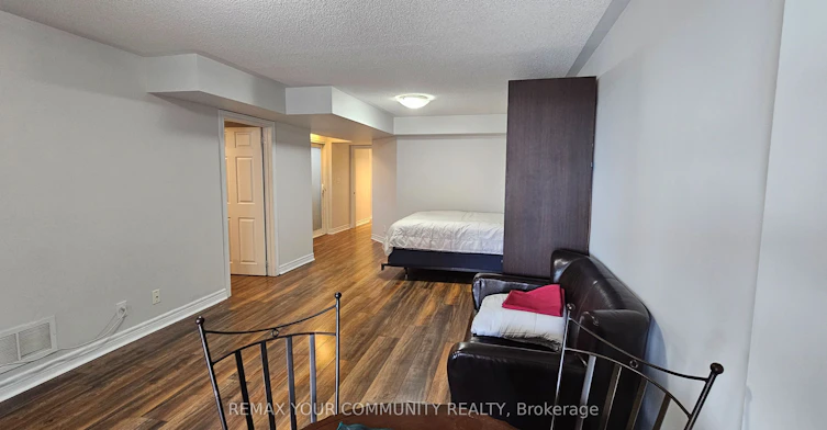 Bsmt-46 Courtland Crescent, East Gwillimbury, ON, L9N 0A9 - 17