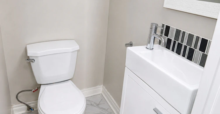 Main Fl-97 Cartier Crescent, Richmond Hill, ON, L4C 2N3 - 14