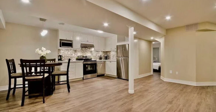 Bsmt-129 Bernard Avenue, Richmond Hill, ON, L4C 9Z6 - 9
