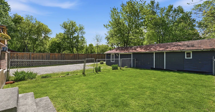 Main Unit-147 Murphy Road, Essa, ON, L0M 1B1 - 16