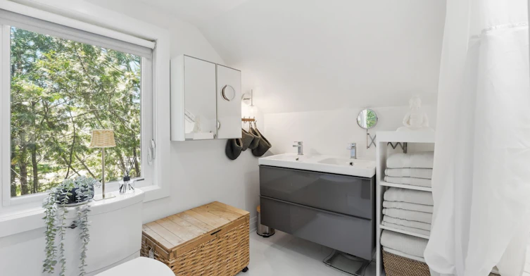Main Unit-147 Murphy Road, Essa, ON, L0M 1B1 - 10