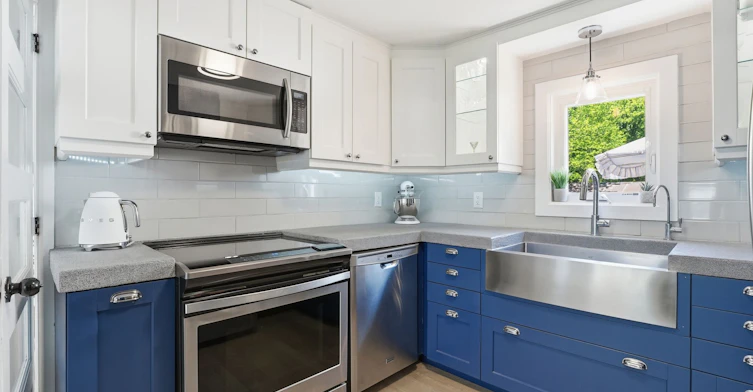 Main Unit-147 Murphy Road, Essa, ON, L0M 1B1 - 2