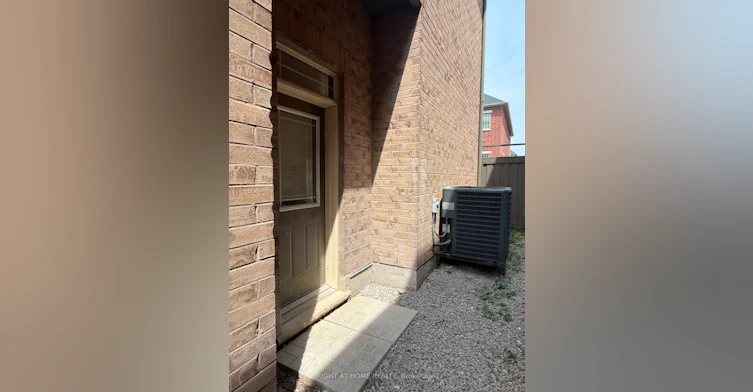 B-2 Chesney Crescent, Vaughan, ON, L4H 4A7 - 16