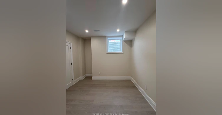B-2 Chesney Crescent, Vaughan, ON, L4H 4A7 - 12