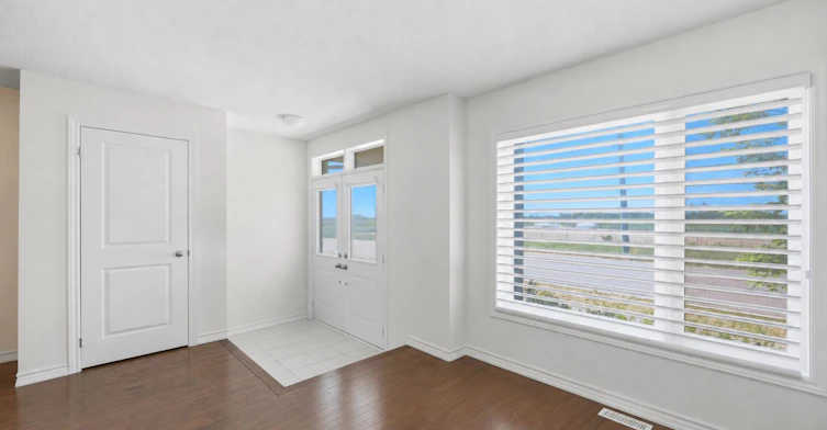 55 Holyrood Crescent, Vaughan, ON, L4H 5G2 - 5