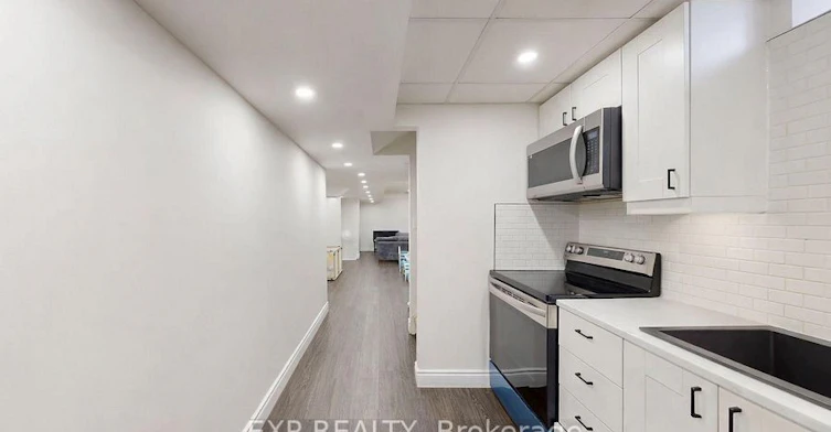 11 Martina Crescent, Vaughan, ON, L4H 3B6 - 6