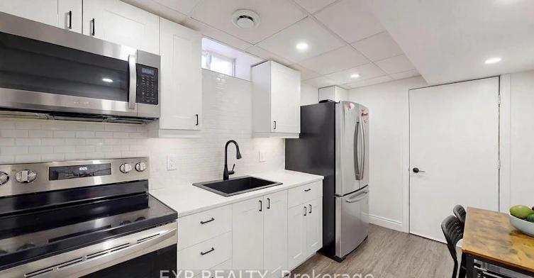 11 Martina Crescent, Vaughan, ON, L4H 3B6 - 5