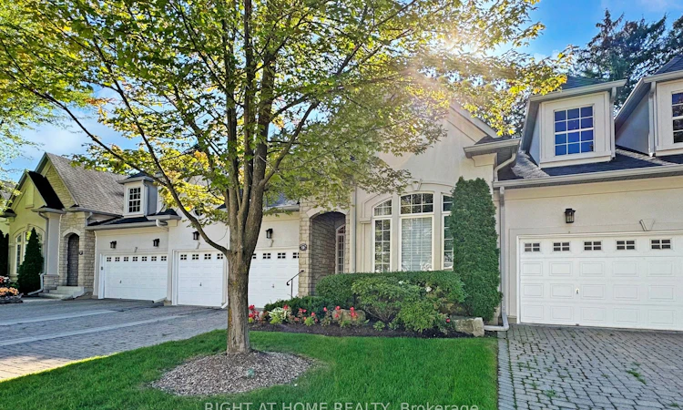 9 Arlington Way