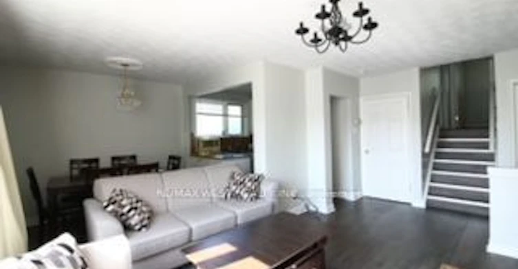 Main Floor-13 Webster Drive, Aurora, ON, L4G 2A4 - 8
