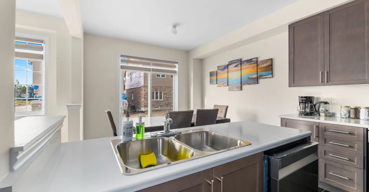 2 Heather Fullerton Road, Georgina, ON, L0E 1R0 - 27