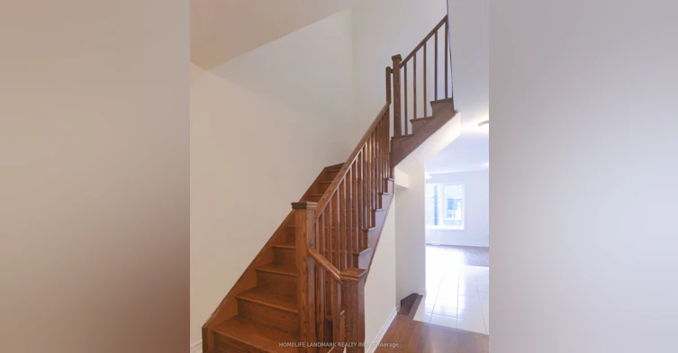 47 Boiton Street, Richmond Hill, ON, L4S 0M1 - 4
