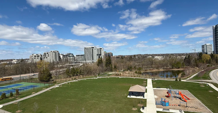 601-18 Rouge Valley Drive W, Markham, ON, L6G 0H1 - 18