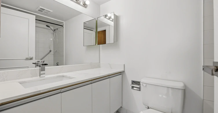 608-7440 Bathurst Street, Vaughan, ON, L4J 7K8 - 26