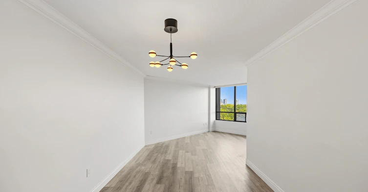 608-7440 Bathurst Street, Vaughan, ON, L4J 7K8 - 13