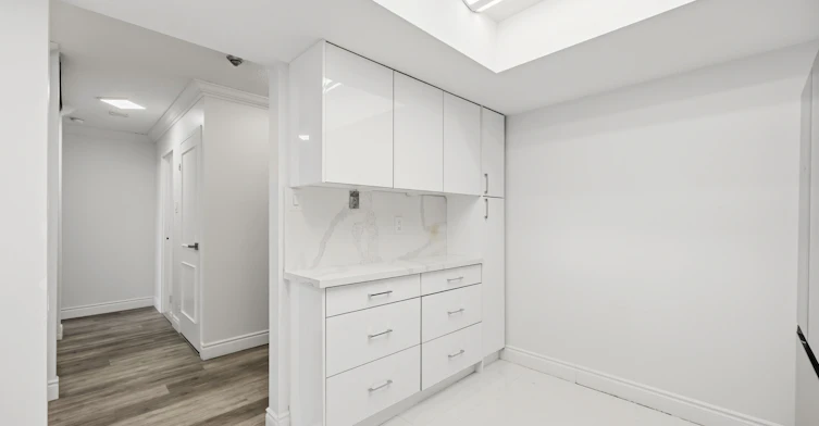 608-7440 Bathurst Street, Vaughan, ON, L4J 7K8 - 18