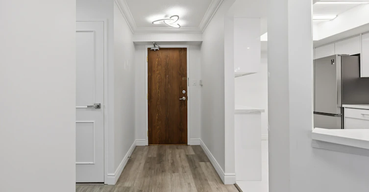 608-7440 Bathurst Street, Vaughan, ON, L4J 7K8 - 5