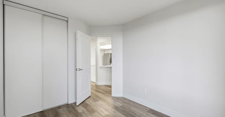 608-7440 Bathurst Street, Vaughan, ON, L4J 7K8 - 20
