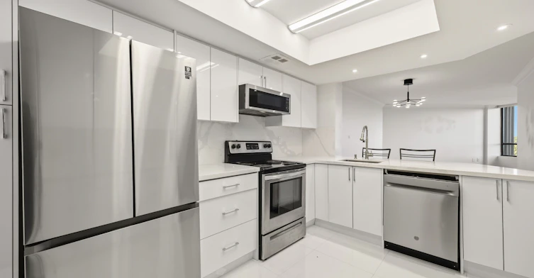 608-7440 Bathurst Street, Vaughan, ON, L4J 7K8 - 15