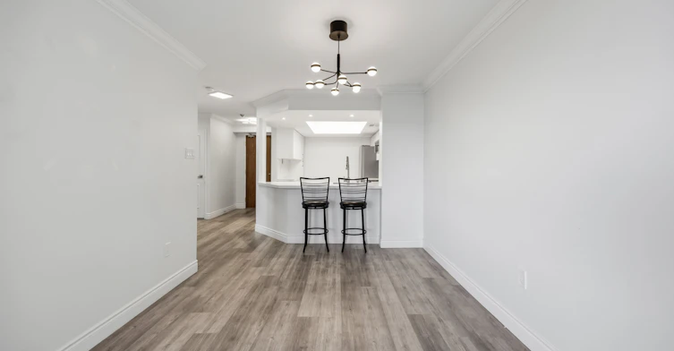 608-7440 Bathurst Street, Vaughan, ON, L4J 7K8 - 8