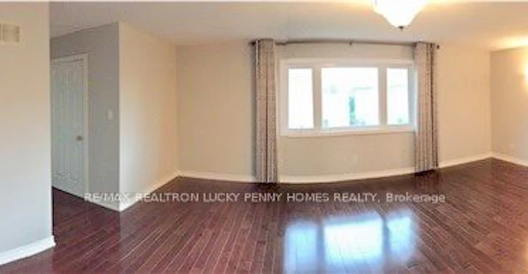 15 Sheila Crescent, Richmond Hill, ON, L4B 2Z8 - 7