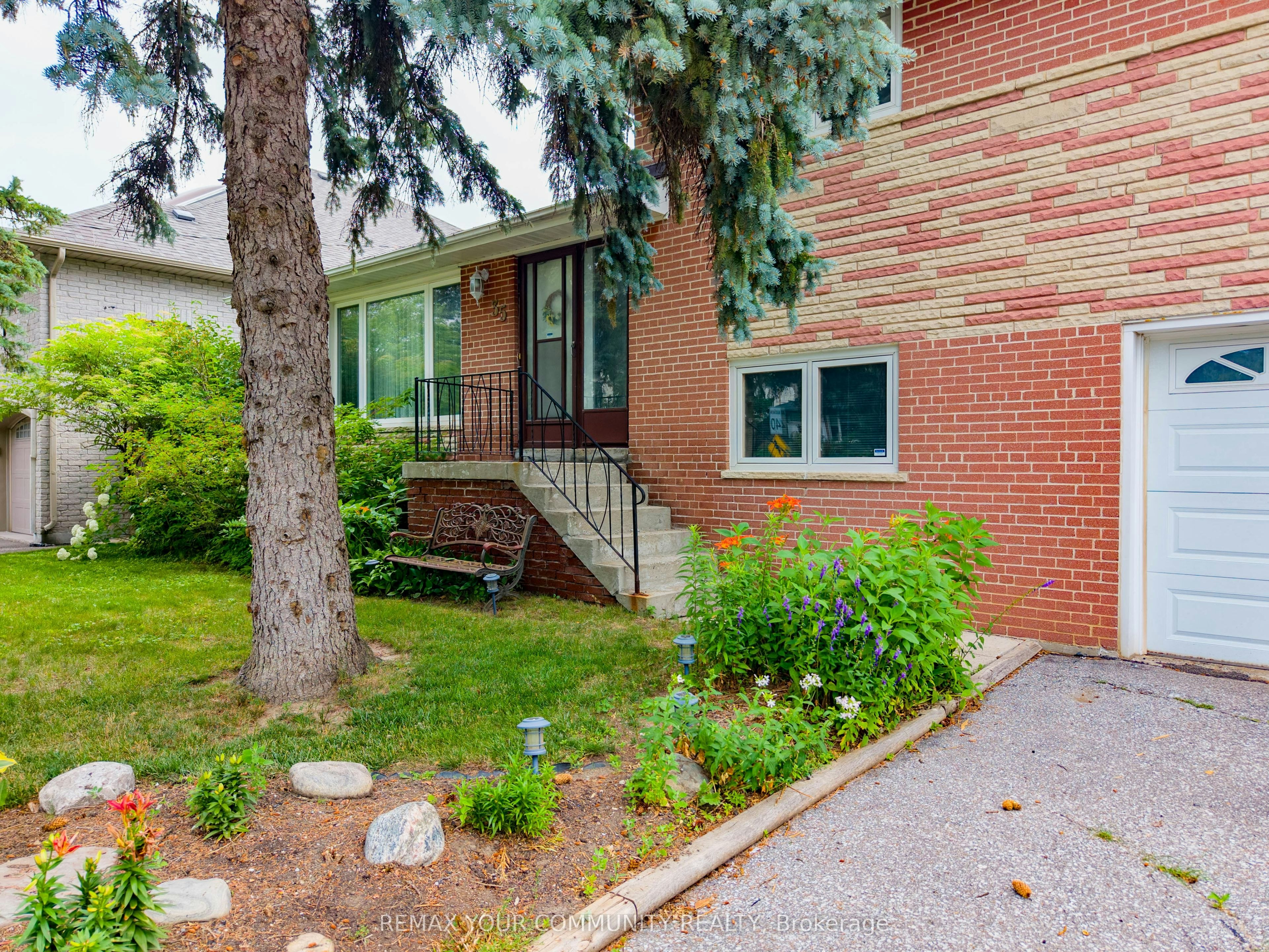 35 Netherford Road, Vaughan, ON, L6A 1C7