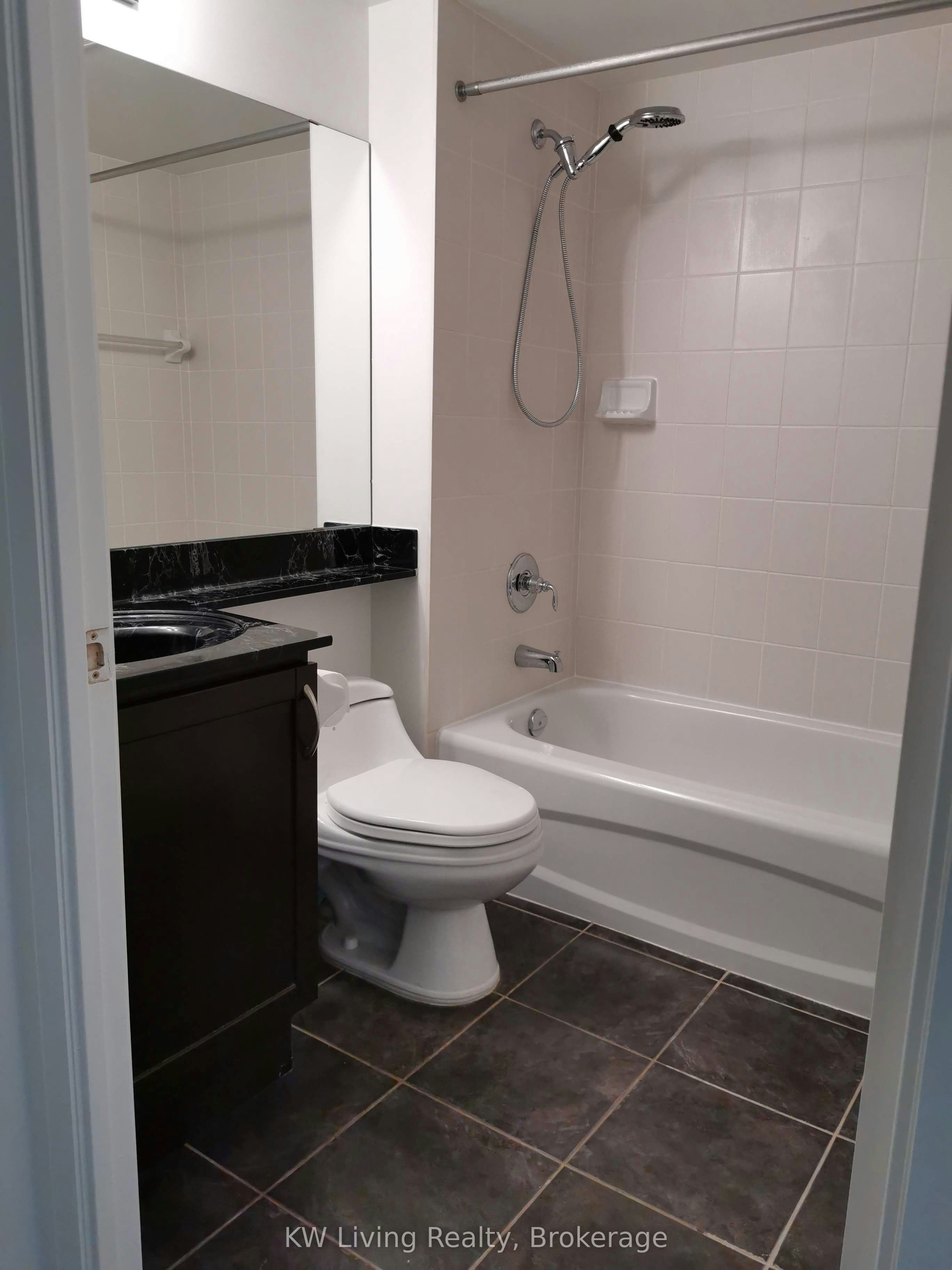 321A-7363 Kennedy Road, Markham, ON, L3R 1G8 - 6