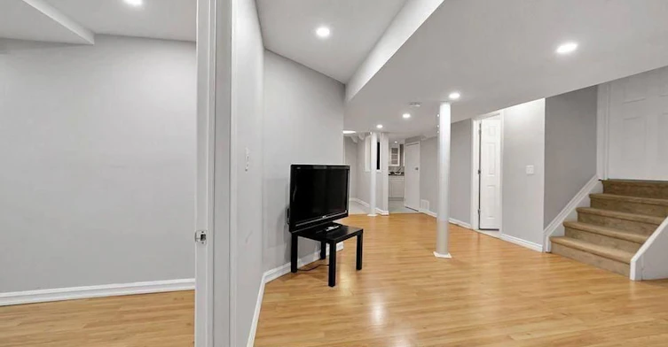 2 Bed Basement-28 Hartwell Way, Aurora, ON, L4G 7X7 - 6